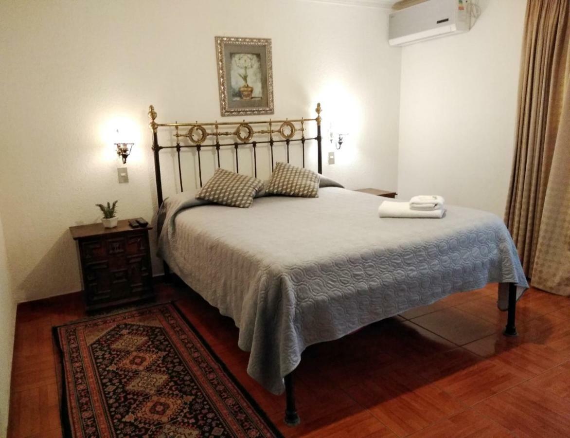 Hotel Espanol ซานเฟอร์นานโด ภายนอก รูปภาพ